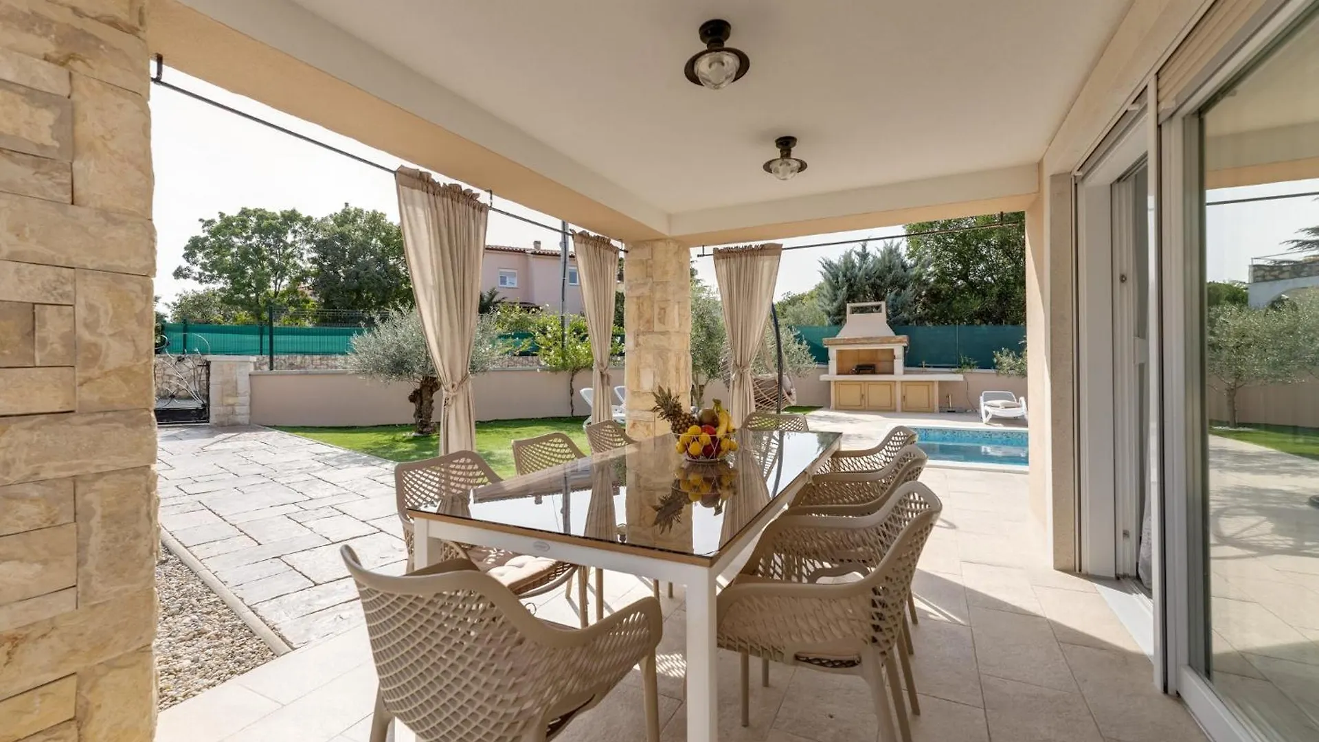 Beautiful New Villa With Pool, Near Beach - By Traveler Tourist Agency Krk - Id 2400 Пинезичи Хорватия