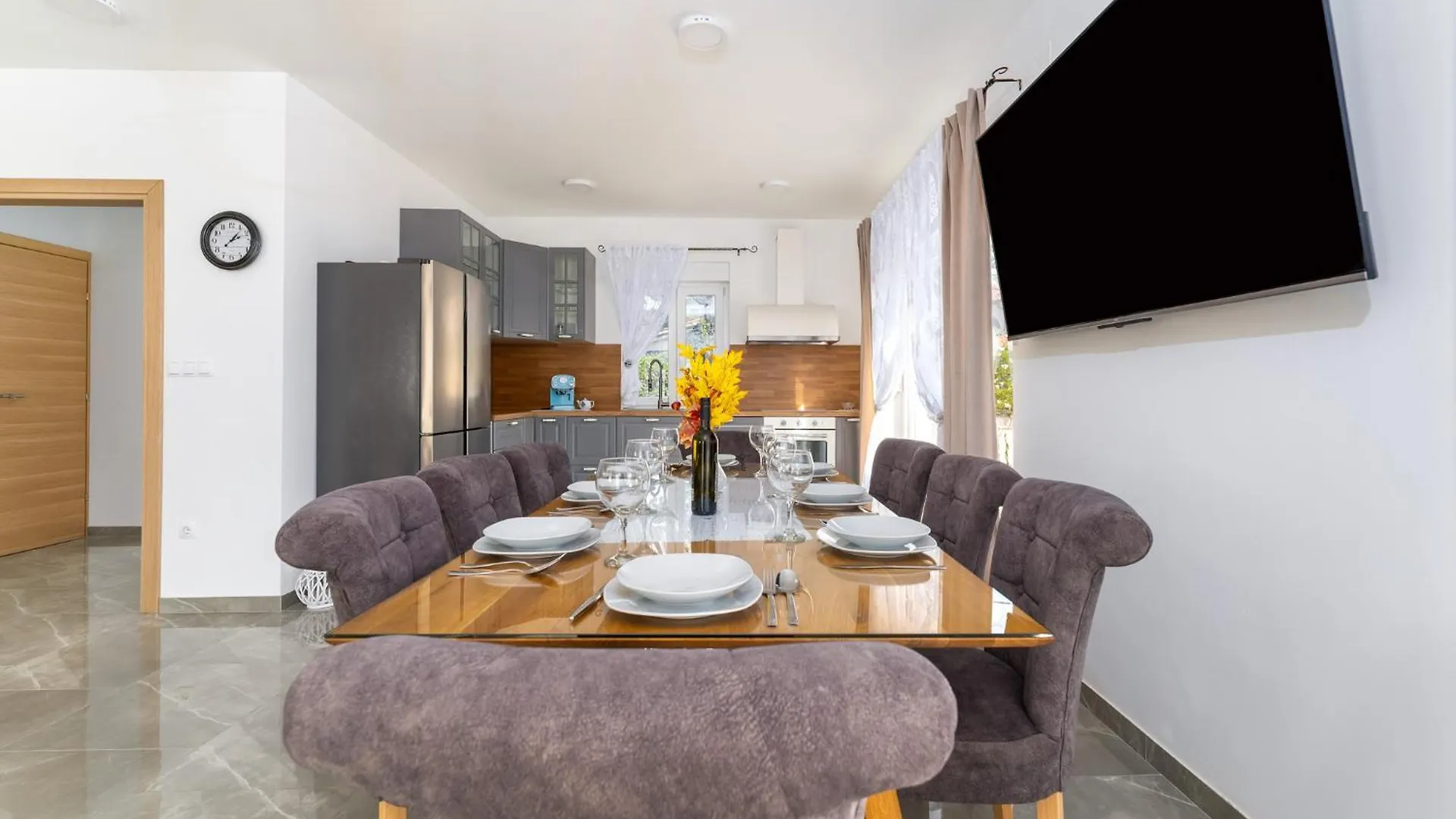 Beautiful New Villa With Pool, Near Beach - By Traveler Tourist Agency Krk - Id 2400 Пинезичи 0*,  Хорватия