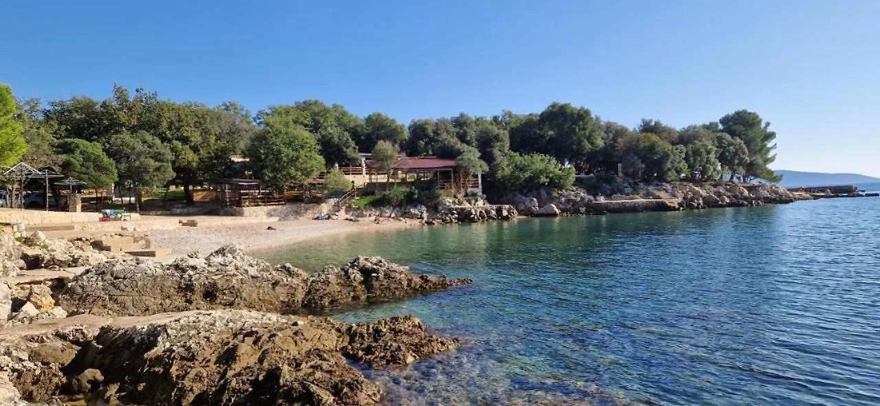 Beautiful New Villa With Pool, Near Beach - By Traveler Tourist Agency Krk - Id 2400 Пинезичи Хорватия